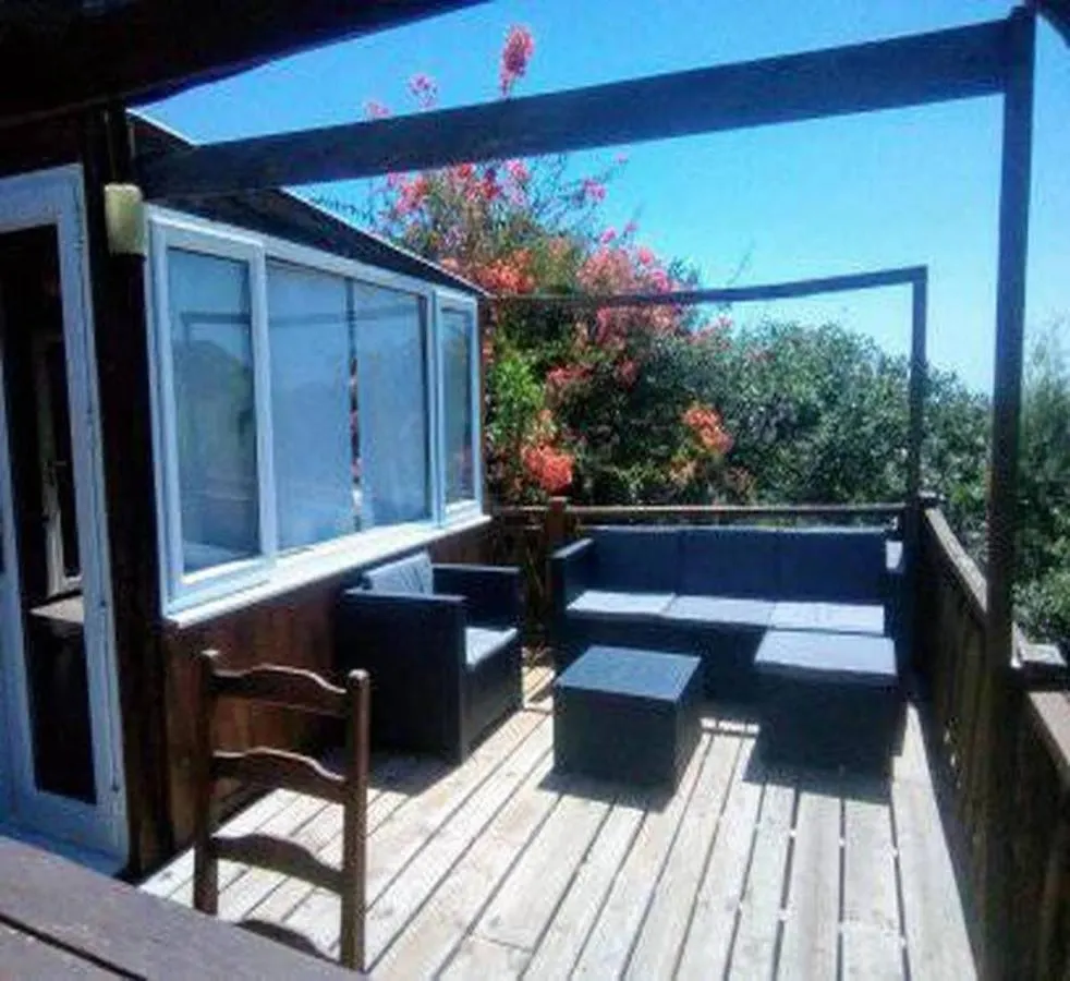 Wooden Mountain Cabin Sayalonga 0*,